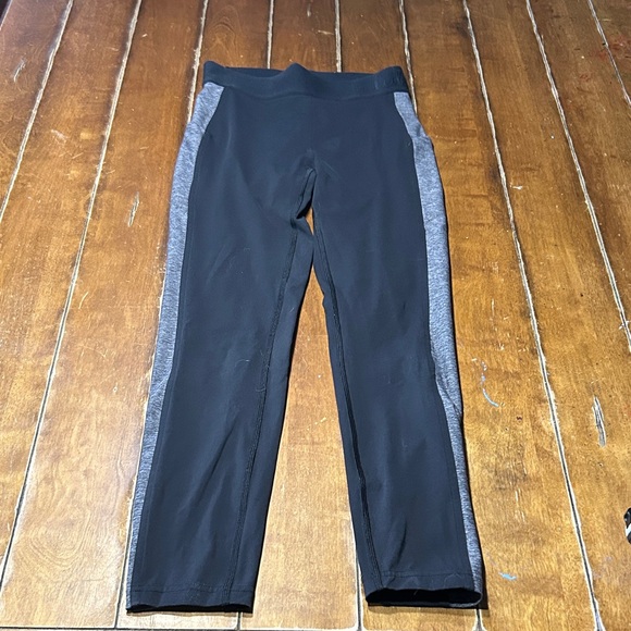 Lululemon Athletica Black and Gray Leggings - Picture 1 of 6
